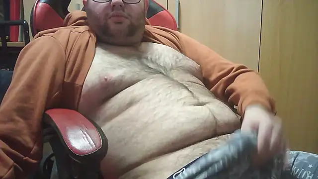 Snapshot of Javier_bear chatting on February 20, 2025, 2:02 pm Javier bear online show from February 20, 2025, 2:02 pm