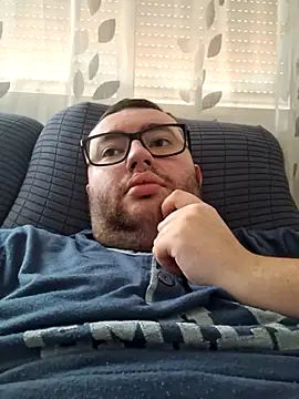 Snapshot of Javier_bear chatting on February 22, 2025, 10:07 am Javier bear online show from February 22, 2025, 10:07 am