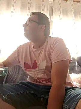 Snapshot of Javier_bear chatting on September 22, 2025, 10:06 am Javier bear online show from September 22, 2025, 10:06 am