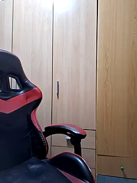 Snapshot of Javier_bear chatting on September 27, 2025, 8:08 am Javier bear online show from September 27, 2025, 8:08 am