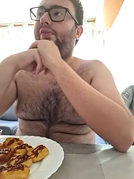 Javier bear online show from June 29, 2026, 12:38 pm