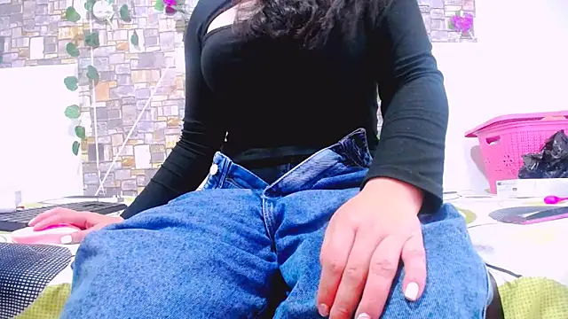 MaidenGame online show from November 17, 2025, 2:12 pm