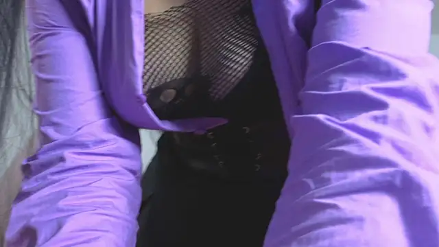 mailin18 online show from November 23, 2025, 1:05 am