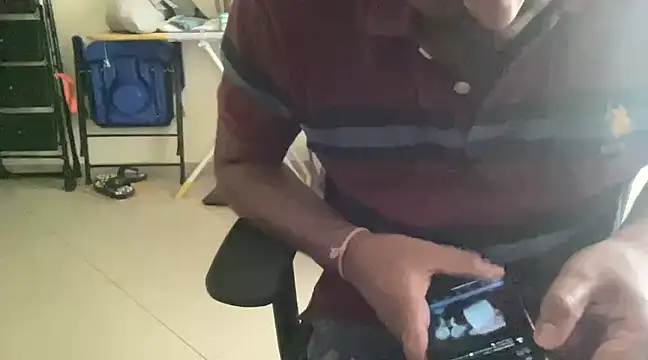 dhruv-sluppy online show from March 10, 2025, 11:42 am