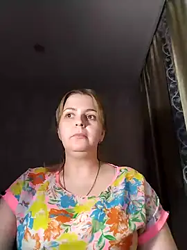Lady nice cat online show from January 6, 2025, 11:51 am