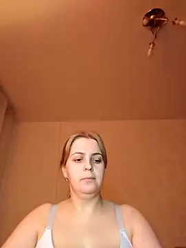 Lady nice cat online show from January 20, 2025, 11:45 am