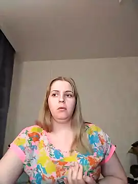 Lady nice cat online show from January 23, 2025, 11:26 am
