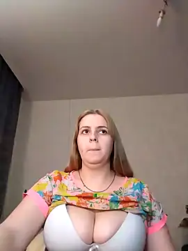 Lady nice cat online show from January 29, 2025, 12:45 pm