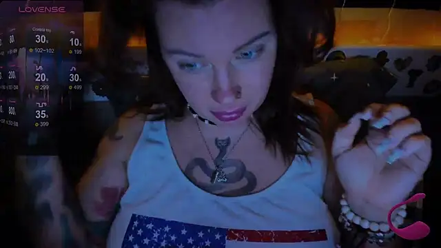 EllieOz online show from December 16, 2024, 5:54 pm