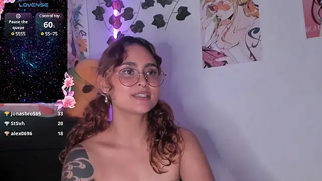 Violette-Ramirez01 online show from December 30, 2024, 10:12 pm