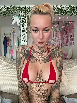 Snapshot of Stella-Kink chatting on June 26, 2026, 8:41 am Stella-Kink online show from June 26, 2026, 8:41 am