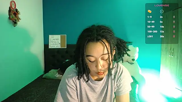 Snapshot of ela_0 chatting on September 30, 2025, 4:28 am ela 0 online show from September 30, 2025, 4:28 am