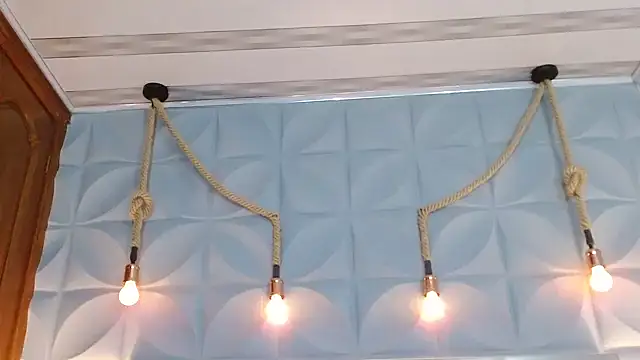 Snapshot of VeronicaRobles chatting on December 17, 2024, 11:05 pm VeronicaRobles online show from December 17, 2024, 11:05 pm