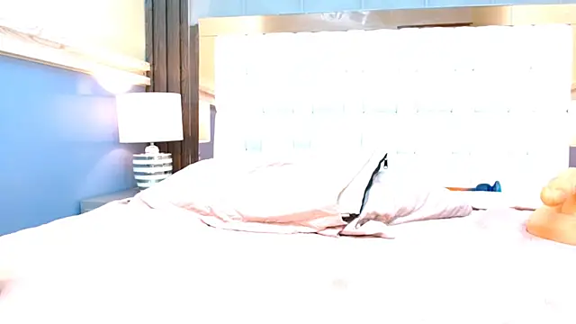 Snapshot of VeronicaRobles chatting on March 13, 2025, 10:54 pm VeronicaRobles online show from March 13, 2025, 10:54 pm