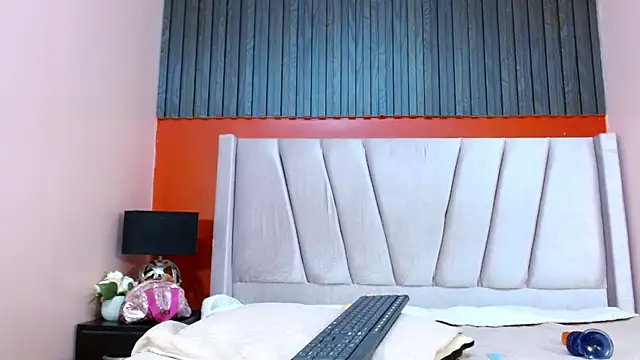 Snapshot of VeronicaRobles chatting on September 13, 2025, 7:13 pm VeronicaRobles online show from September 13, 2025, 7:13 pm