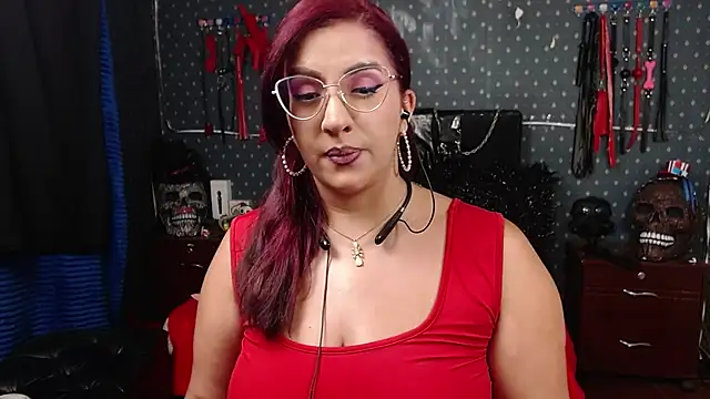 Snapshot of andreafetishx chatting on February 7, 2025, 4:37 am andreafetishx online show from February 7, 2025, 4:37 am