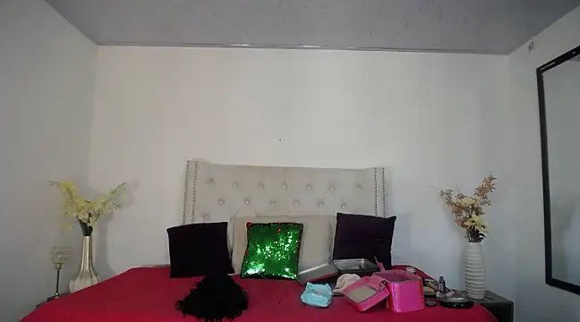 Snapshot of maria_camilacms chatting on January 23, 2025, 5:52 pm maria camilacms online show from January 23, 2025, 5:52 pm