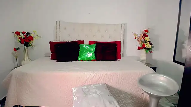 Snapshot of maria_camilacms chatting on February 17, 2025, 10:25 pm maria camilacms online show from February 17, 2025, 10:25 pm