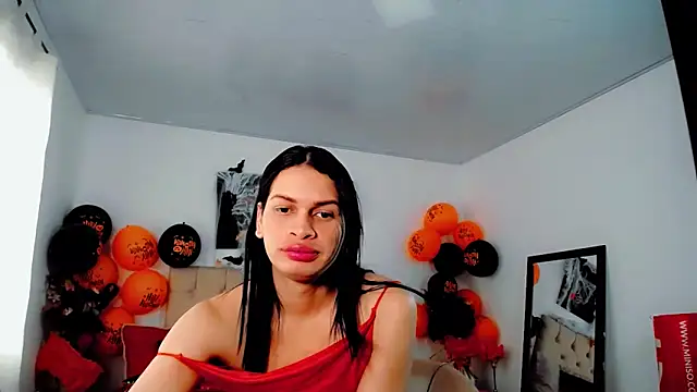 Snapshot of maria_camilacms chatting on October 13, 2025, 5:46 pm maria camilacms online show from October 13, 2025, 5:46 pm