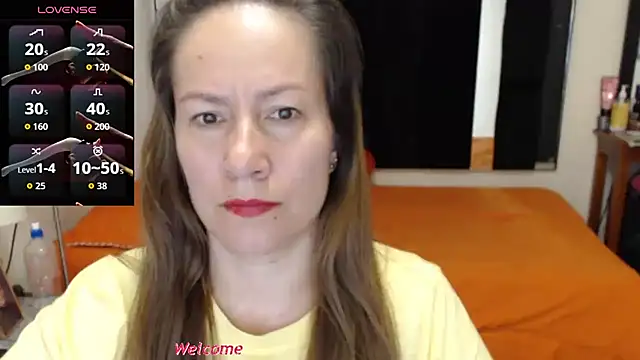 Snapshot of CATRINA-83 chatting on September 21, 2025, 12:40 pm CATRINA-83 online show from September 21, 2025, 12:40 pm