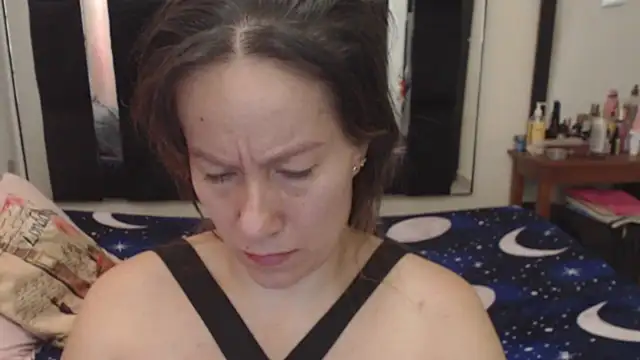 Snapshot of CATRINA-83 chatting on October 11, 2025, 11:53 am CATRINA-83 online show from October 11, 2025, 11:53 am