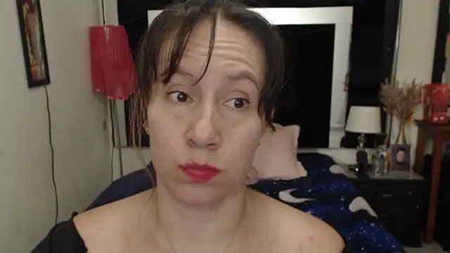 Snapshot of CATRINA-83 chatting on October 18, 2025, 2:36 am CATRINA-83 online show from October 18, 2025, 2:36 am