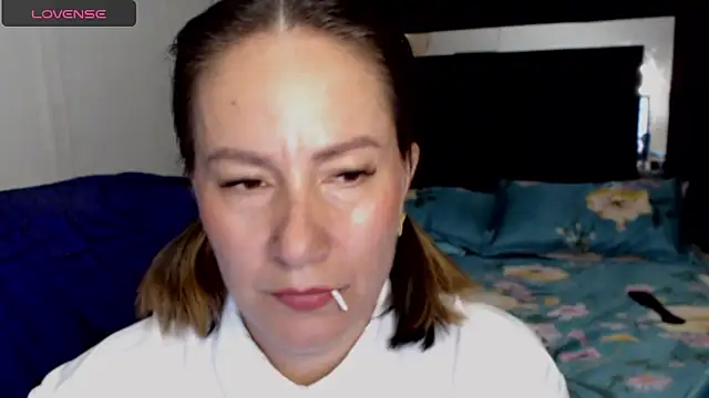 CATRINA-83 online show from May 11, 2026, 4:04 pm