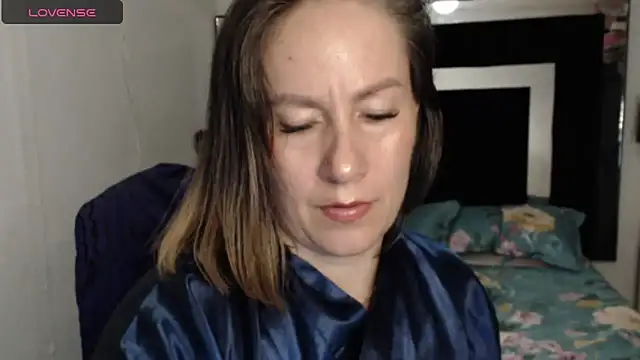 CATRINA-83 online show from May 15, 2026, 11:45 pm