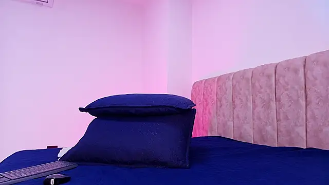 Snapshot of arl_chloee chatting on February 21, 2026, 3:07 am arl chloee online show from February 21, 2026, 3:07 am