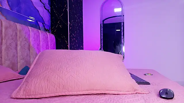 Snapshot of arl_chloee chatting on March 6, 2026, 3:03 am arl chloee online show from March 6, 2026, 3:03 am