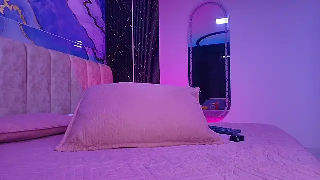 Snapshot of arl_chloee chatting on March 12, 2026, 3:01 am arl chloee online show from March 12, 2026, 3:01 am