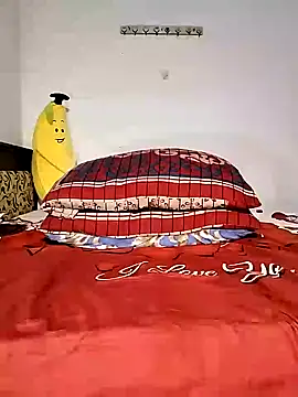 Snapshot of Quite_Malsha chatting on December 13, 2024, 9:35 am Quite Malsha online show from December 13, 2024, 9:35 am