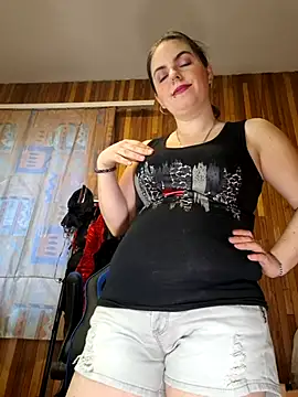Snapshot of Jassiundich2 chatting on April 2, 2026, 4:26 pm Jassiundich2 online show from April 2, 2026, 4:26 pm