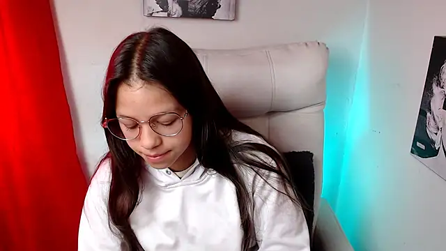 SamanthaRoldaan online show from January 2, 2025, 1:51 pm