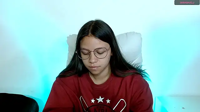 SamanthaRoldaan online show from January 7, 2025, 5:42 pm