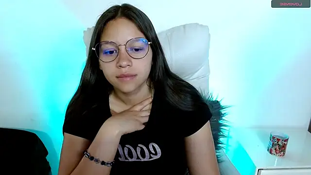 SamanthaRoldaan online show from January 9, 2025, 1:13 pm