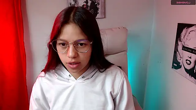 SamanthaRoldaan online show from January 18, 2025, 1:40 pm