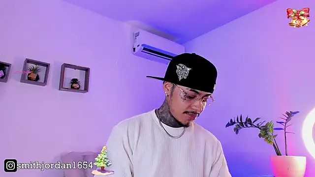 JordanSmiith  online show from December 22, 2024, 4:06 pm