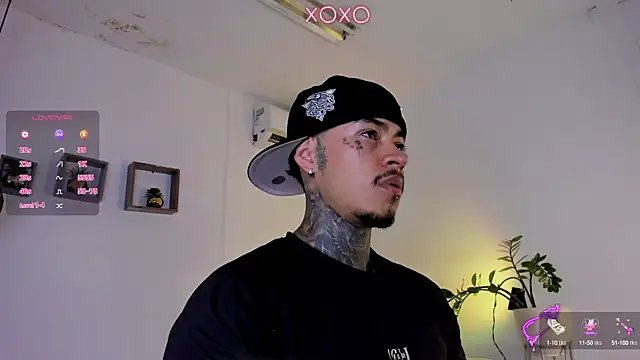 JordanSmiith  online show from January 30, 2025, 9:25 pm