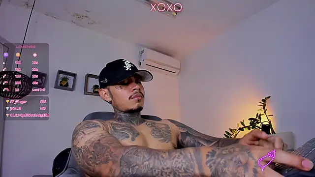 JordanSmiith  online show from February 8, 2025, 11:24 pm