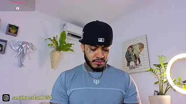 JordanSmiith  online show from September 17, 2025, 8:21 pm