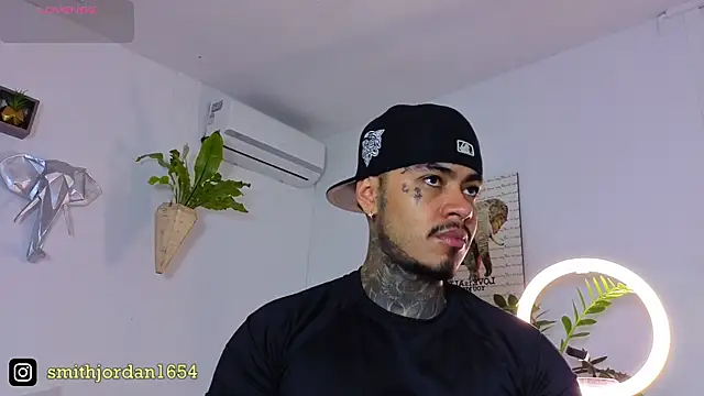 JordanSmiith  online show from October 3, 2025, 8:50 pm