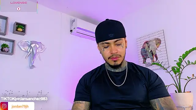 JordanSmiith  online show from June 9, 2026, 9:15 pm