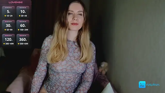 Snapshot of nagainas chatting on March 17, 2025, 11:43 pm nagainas online show from March 17, 2025, 11:43 pm