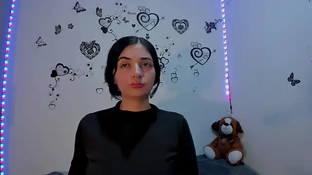 Linisprincehot69 online show from December 2, 2025, 7:47 am