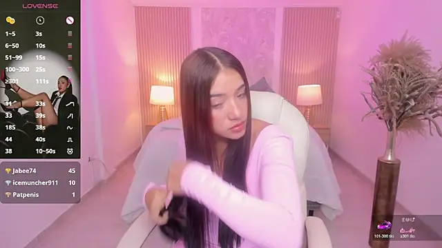 Antonella Grayy online show from April 25, 2026, 1:41 pm