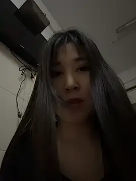 Fannywell online show from June 28, 2026, 2:01 pm