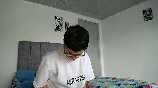 Snapshot of linda_33 chatting on February 11, 2026, 6:24 pm linda 33 online show from February 11, 2026, 6:24 pm