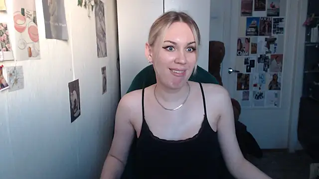 CapriScorpion online show from February 7, 2025, 1:43 pm