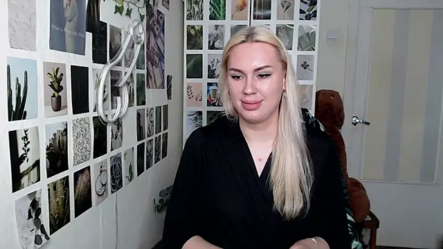 CapriScorpion online show from November 4, 2025, 11:20 am